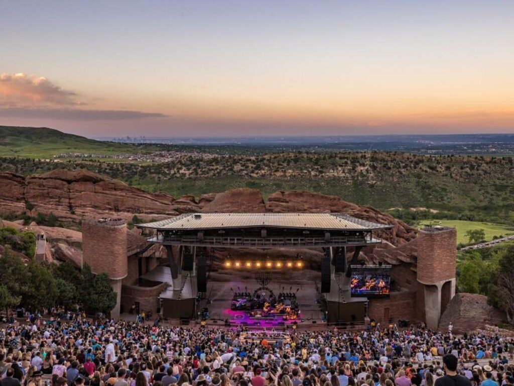 5 Reasons Why Red Rocks Amphitheatre is the Ultimate Summer Concert Destination