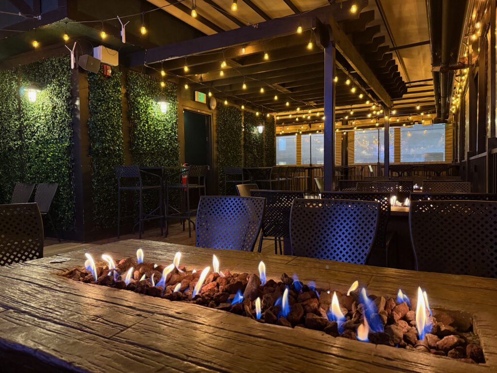 From_Ireland_to_the_Rockies:_Tracing_the_History_of_Boulders_Irish_Pubs