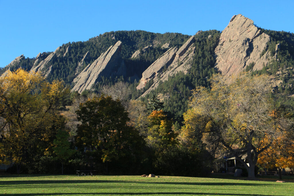 Discover the Hidden Gems: Best Picnic Spots in Boulder, Colorado