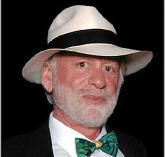 Lenny "Lensworth" Frieling portrait with Panama hat